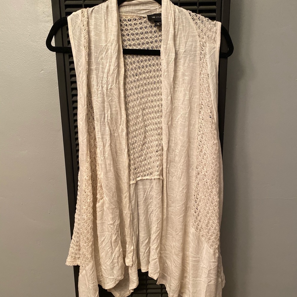 AB Studio Oatmeal Sleeveless Cardigan
